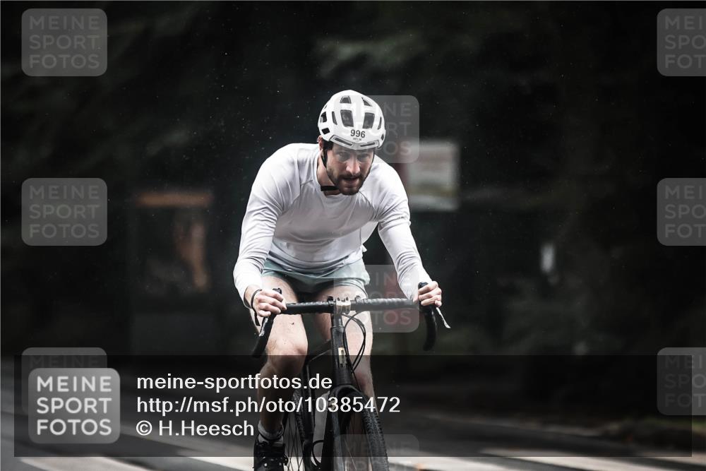 13.09.2026 - Stadtparktriathlon H.Heesch http://msf.ph/oto/10385472 13.09.2026 12:38:48 Radfahren 996, 1091, 1109, 1154, 1202, 1299 meine-sportfotos.de
