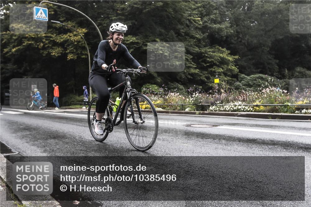 13.09.2026 - Stadtparktriathlon H.Heesch http://msf.ph/oto/10385496 13.09.2026 13:16:40 Radfahren 1249, 1327 meine-sportfotos.de