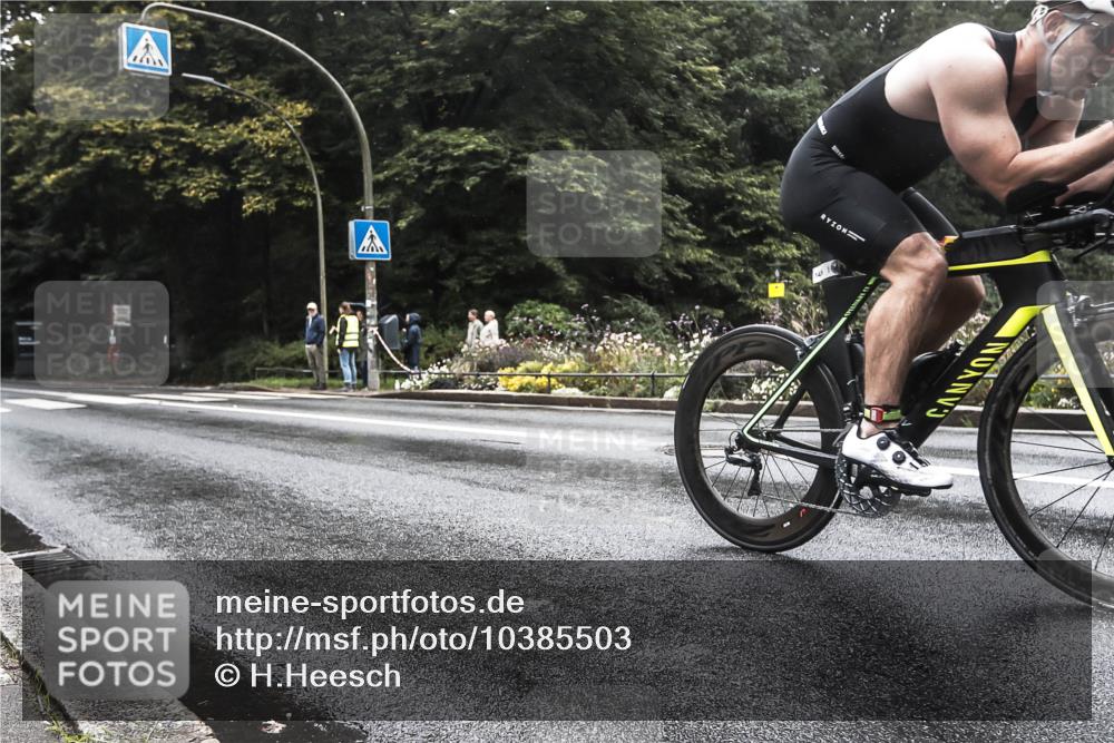 13.09.2026 - Stadtparktriathlon H.Heesch http://msf.ph/oto/10385503 13.09.2026 13:17:08 Radfahren 1426 meine-sportfotos.de