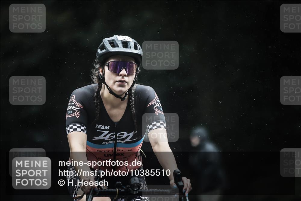 13.09.2026 - Stadtparktriathlon H.Heesch http://msf.ph/oto/10385510 13.09.2026 12:38:51 Radfahren 996, 1091, 1109, 1202, 1273, 1299 meine-sportfotos.de