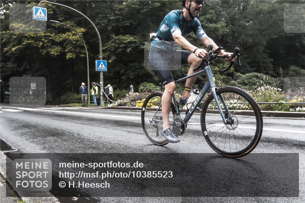 13.09.2026 - Stadtparktriathlon H.Heesch http://msf.ph/oto/10385523 13.09.2026 13:17:27 Radfahren 1370 meine-sportfotos.de