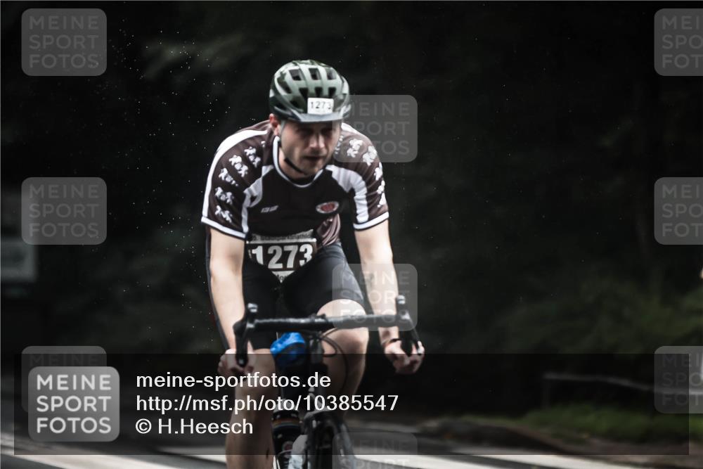 13.09.2026 - Stadtparktriathlon H.Heesch http://msf.ph/oto/10385547 13.09.2026 12:38:57 Radfahren 1109, 1208, 1273 meine-sportfotos.de