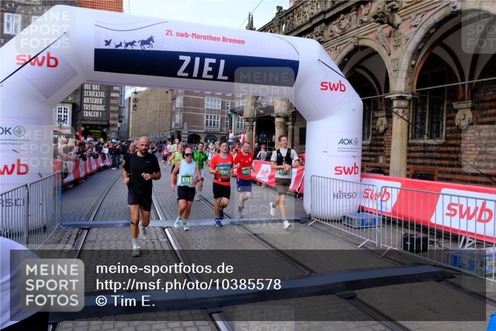 13.09.2026 - 21. swb-Marathon Bremen Tim E. http://msf.ph/oto/10385578 13.09.2026 13:23:30 Ziel 1809, 1900, 1935, 2306, 2367, 2427, 2827, 2899, 2914, 2961, 3098, 3233, 3374, 3729, 3920, 5114, 5820, 5821, 8045, 8231, 8304, 8732, 8787, 8819, 8820, 9436, 9827, 9921, 10127 meine-sportfotos.de