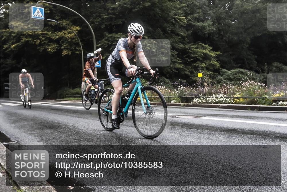 13.09.2026 - Stadtparktriathlon H.Heesch http://msf.ph/oto/10385583 13.09.2026 13:18:03 Radfahren 1209, 1321, 1349, 1359, 1382, 1387, 1395, 1396, 1445 meine-sportfotos.de