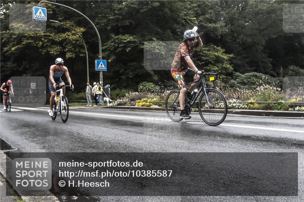 13.09.2026 - Stadtparktriathlon H.Heesch http://msf.ph/oto/10385587 13.09.2026 13:18:04 Radfahren 1209, 1321, 1349, 1359, 1382, 1387, 1395, 1445 meine-sportfotos.de