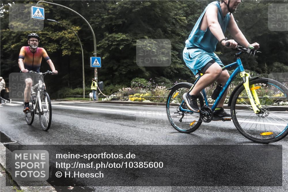 13.09.2026 - Stadtparktriathlon H.Heesch http://msf.ph/oto/10385600 13.09.2026 13:18:09 Radfahren 1290, 1350 meine-sportfotos.de