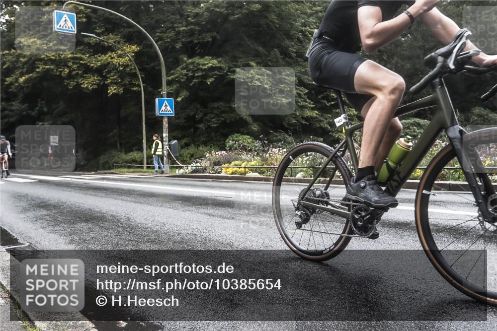 13.09.2026 - Stadtparktriathlon H.Heesch http://msf.ph/oto/10385654 13.09.2026 13:18:49 Radfahren 1363, 1411, 1463 meine-sportfotos.de