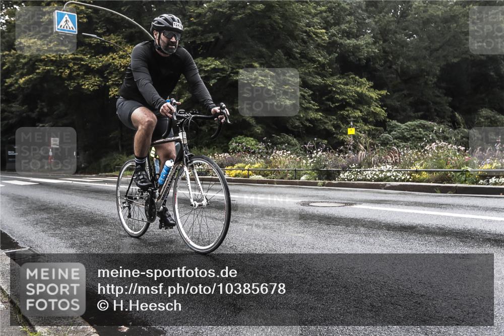 13.09.2026 - Stadtparktriathlon H.Heesch http://msf.ph/oto/10385678 13.09.2026 13:19:00 Radfahren 1237, 1243, 1314, 1438, 1442 meine-sportfotos.de