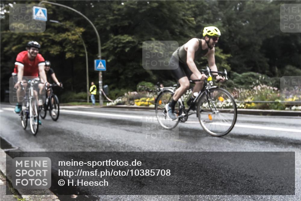 13.09.2026 - Stadtparktriathlon H.Heesch http://msf.ph/oto/10385708 13.09.2026 13:19:29 Radfahren 1347, 1355, 1356, 1364, 1374, 1388, 1429 meine-sportfotos.de