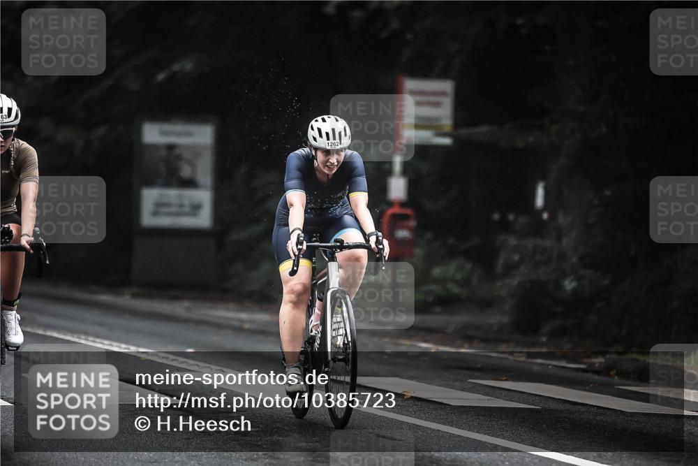 13.09.2026 - Stadtparktriathlon H.Heesch http://msf.ph/oto/10385723 13.09.2026 12:39:27 Radfahren 1114, 1163, 1174, 1189, 1214, 1231, 1251, 1262, 1294 meine-sportfotos.de