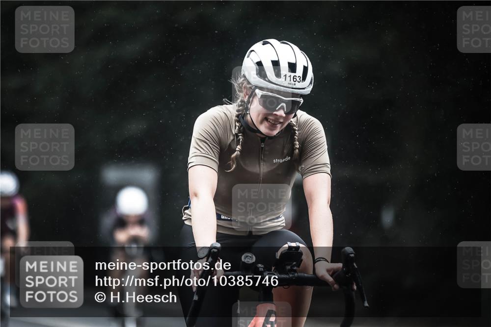 13.09.2026 - Stadtparktriathlon H.Heesch http://msf.ph/oto/10385746 13.09.2026 12:39:28 Radfahren 1114, 1163, 1174, 1214, 1231, 1251, 1262, 1294 meine-sportfotos.de