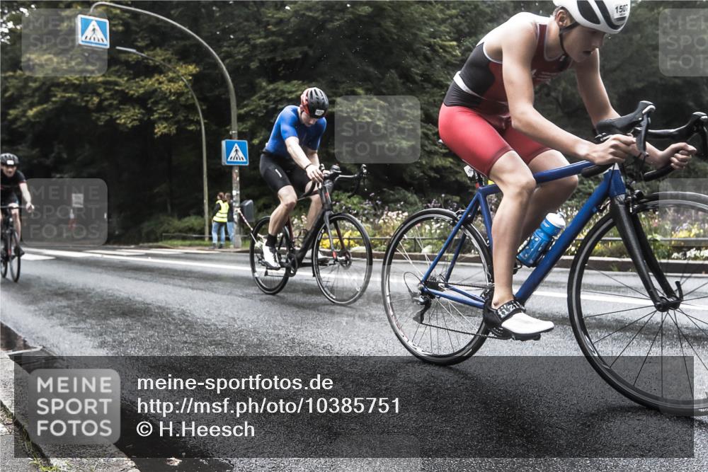13.09.2026 - Stadtparktriathlon H.Heesch http://msf.ph/oto/10385751 13.09.2026 13:20:01 Radfahren 1339, 1340, 1507 meine-sportfotos.de