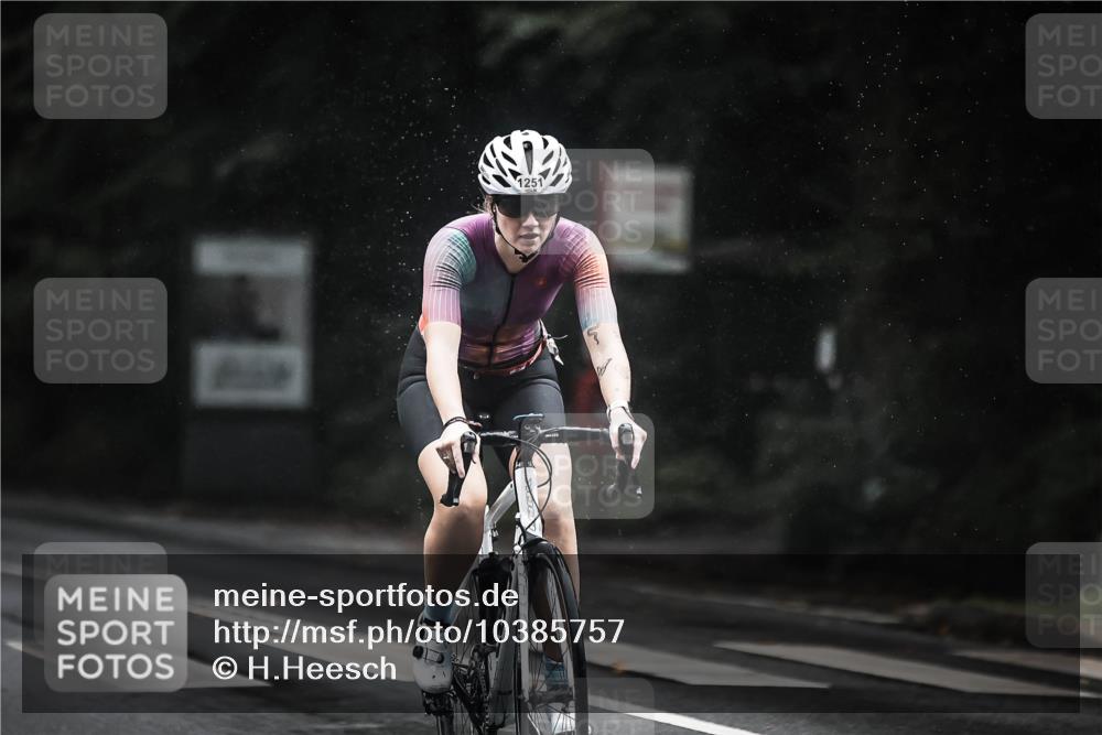 13.09.2026 - Stadtparktriathlon H.Heesch http://msf.ph/oto/10385757 13.09.2026 12:39:30 Radfahren 1163, 1174, 1192, 1214, 1231, 1251, 1262, 1294 meine-sportfotos.de