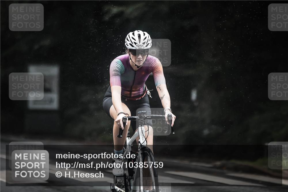 13.09.2026 - Stadtparktriathlon H.Heesch http://msf.ph/oto/10385759 13.09.2026 12:39:30 Radfahren 1163, 1174, 1192, 1214, 1231, 1251, 1262, 1294 meine-sportfotos.de