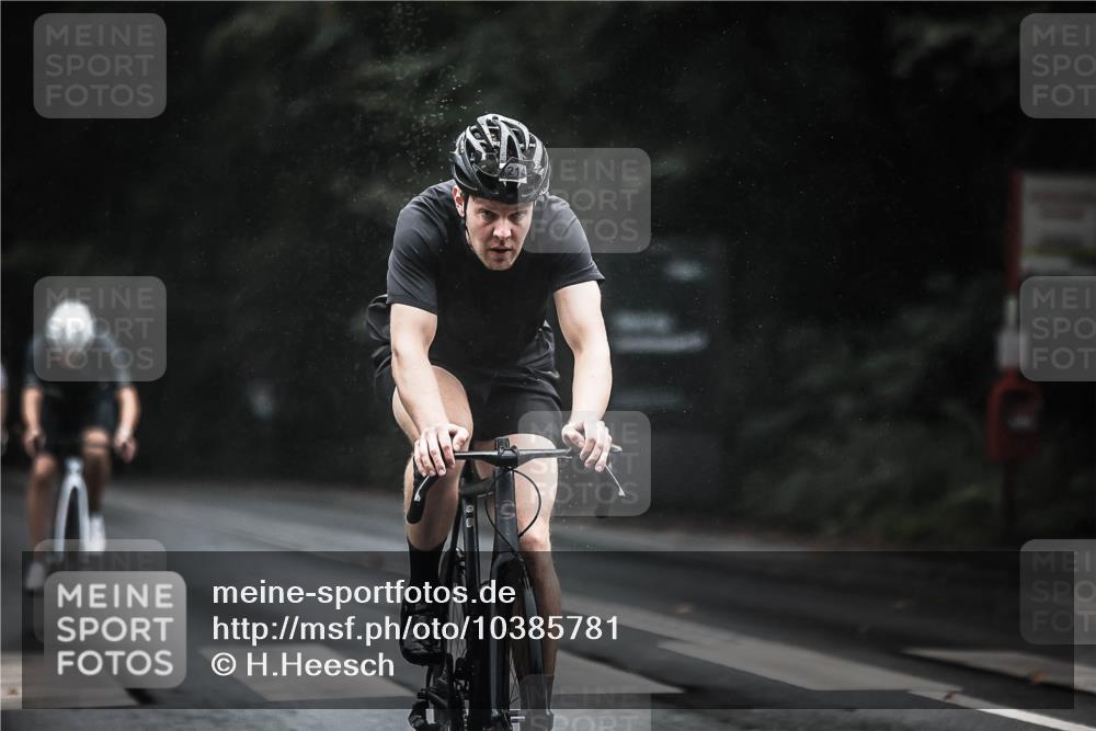 13.09.2026 - Stadtparktriathlon H.Heesch http://msf.ph/oto/10385781 13.09.2026 12:39:32 Radfahren 1163, 1174, 1192, 1214, 1251, 1262, 1294 meine-sportfotos.de