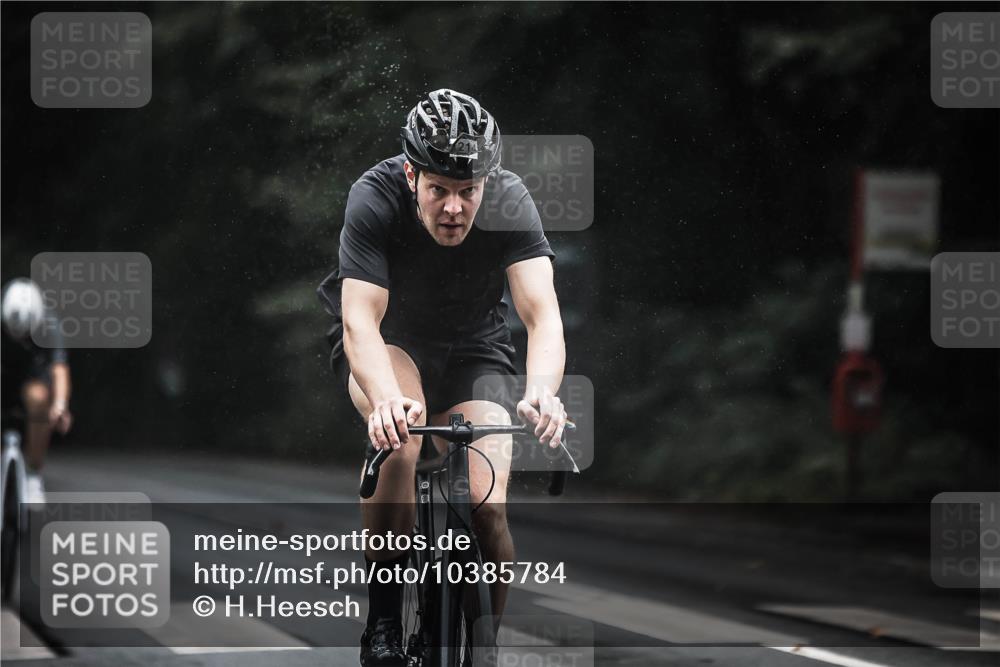13.09.2026 - Stadtparktriathlon H.Heesch http://msf.ph/oto/10385784 13.09.2026 12:39:32 Radfahren 1163, 1174, 1192, 1214, 1251, 1262, 1294 meine-sportfotos.de