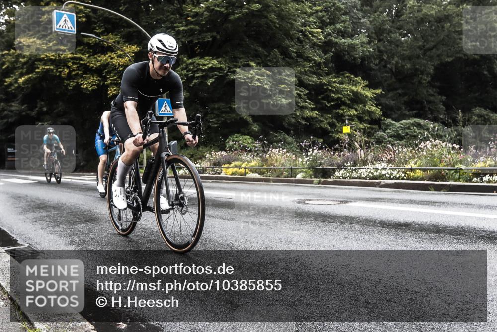 13.09.2026 - Stadtparktriathlon H.Heesch http://msf.ph/oto/10385855 13.09.2026 13:21:23 Radfahren 1341, 1400, 1407, 1413, 1473, 1482, 1519, 1521 meine-sportfotos.de