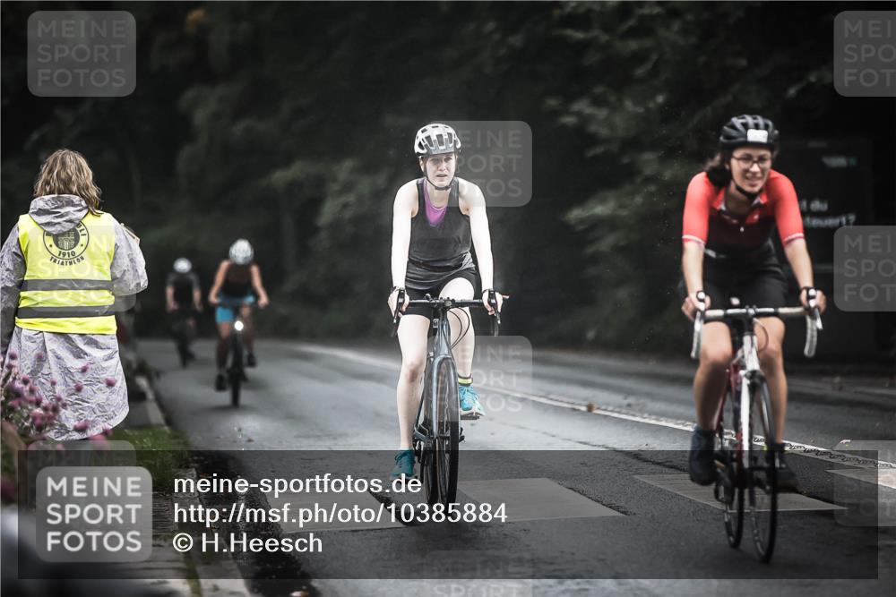 13.09.2026 - Stadtparktriathlon H.Heesch http://msf.ph/oto/10385884 13.09.2026 12:39:47 Radfahren 1118, 1127, 1151, 1263, 1268, 1272 meine-sportfotos.de