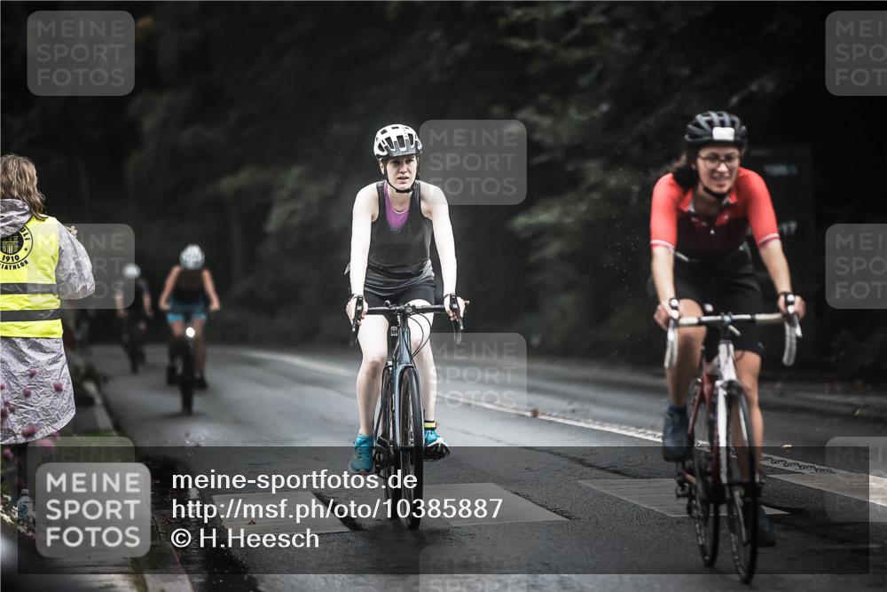 13.09.2026 - Stadtparktriathlon H.Heesch http://msf.ph/oto/10385887 13.09.2026 12:39:47 Radfahren 1118, 1127, 1151, 1263, 1268, 1272 meine-sportfotos.de