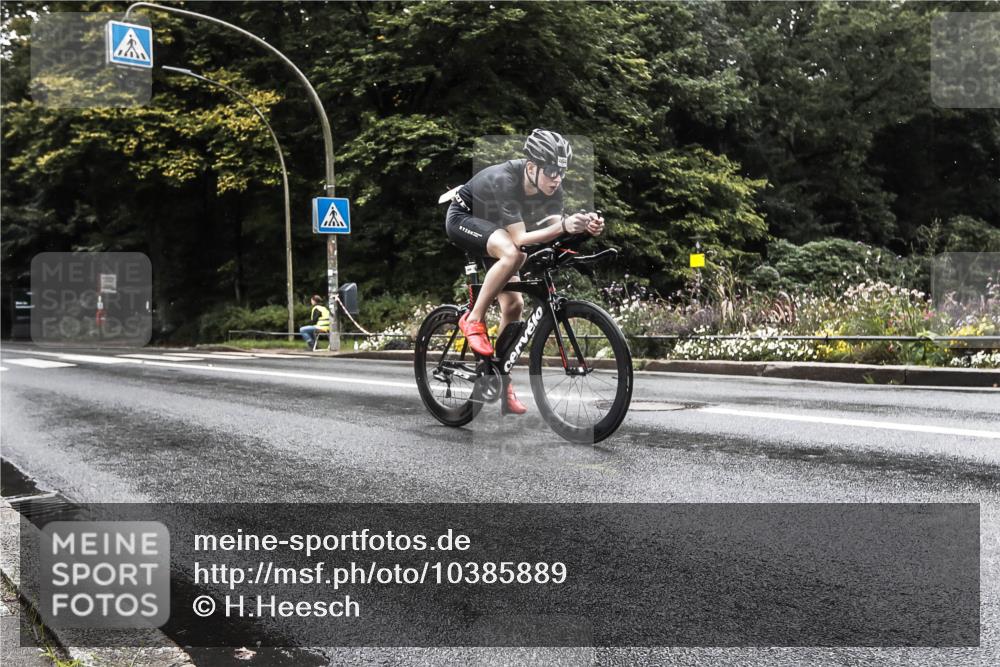 13.09.2026 - Stadtparktriathlon H.Heesch http://msf.ph/oto/10385889 13.09.2026 13:21:37 Radfahren 1353, 1464, 1511 meine-sportfotos.de