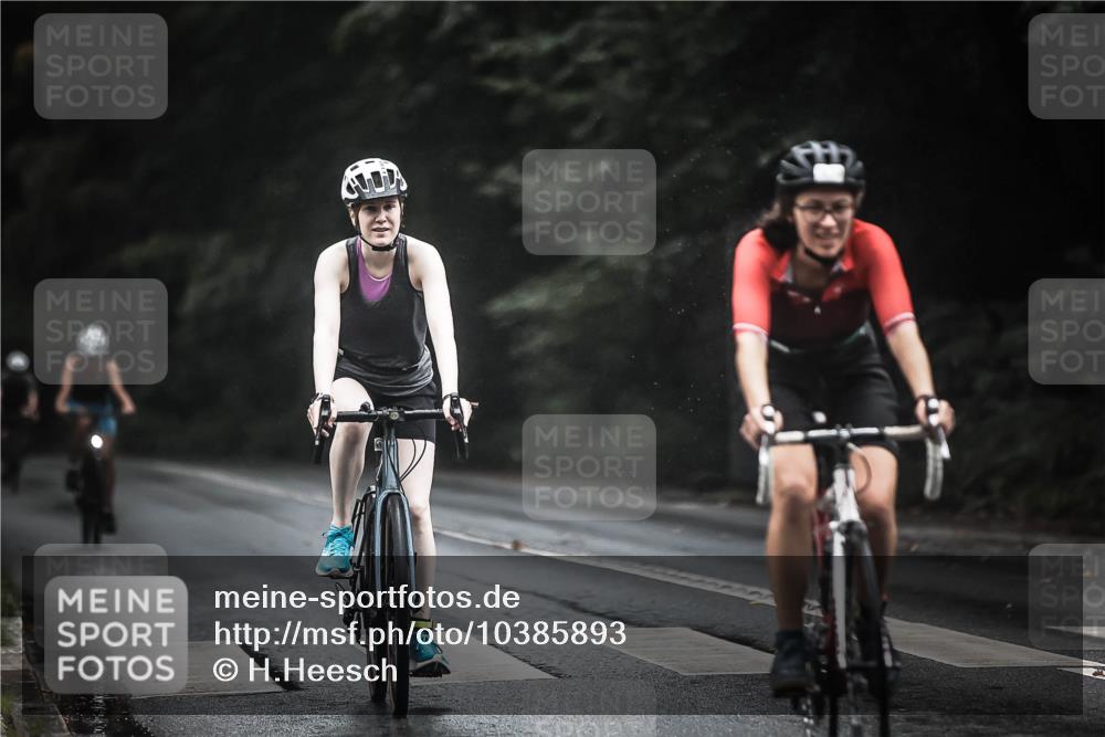 13.09.2026 - Stadtparktriathlon H.Heesch http://msf.ph/oto/10385893 13.09.2026 12:39:47 Radfahren 1118, 1127, 1151, 1263, 1268, 1272 meine-sportfotos.de