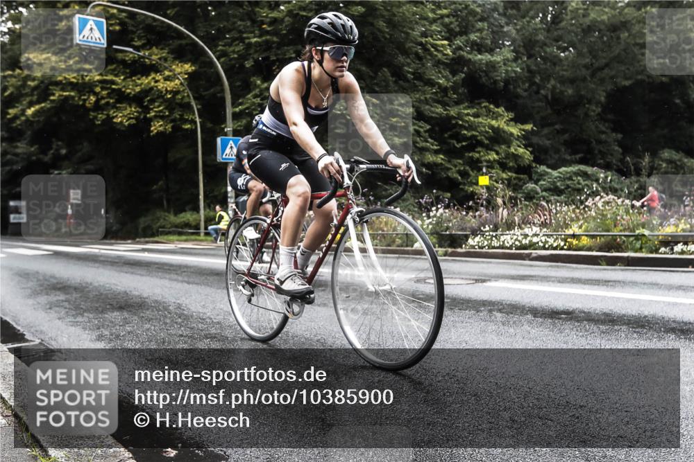 13.09.2026 - Stadtparktriathlon H.Heesch http://msf.ph/oto/10385900 13.09.2026 13:21:41 Radfahren 1344, 1408, 1511, 1514 meine-sportfotos.de