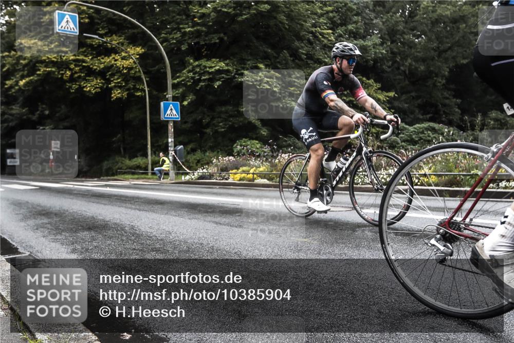 13.09.2026 - Stadtparktriathlon H.Heesch http://msf.ph/oto/10385904 13.09.2026 13:21:41 Radfahren 1344, 1408, 1511, 1514 meine-sportfotos.de