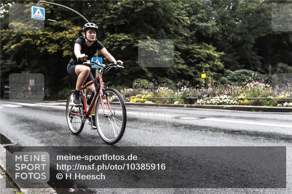 13.09.2026 - Stadtparktriathlon H.Heesch http://msf.ph/oto/10385916 13.09.2026 13:22:00 Radfahren 1225, 1226, 1287, 1343, 1372, 1424 meine-sportfotos.de