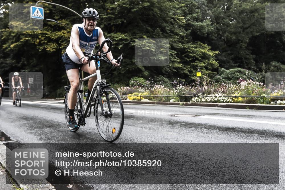 13.09.2026 - Stadtparktriathlon H.Heesch http://msf.ph/oto/10385920 13.09.2026 13:22:02 Radfahren 1225, 1226, 1287, 1372, 1376, 1424, 1435 meine-sportfotos.de