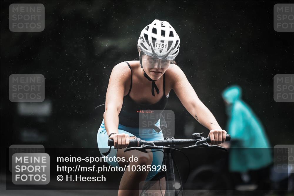 13.09.2026 - Stadtparktriathlon H.Heesch http://msf.ph/oto/10385928 13.09.2026 12:39:52 Radfahren 1151, 1263, 1272, 1297 meine-sportfotos.de