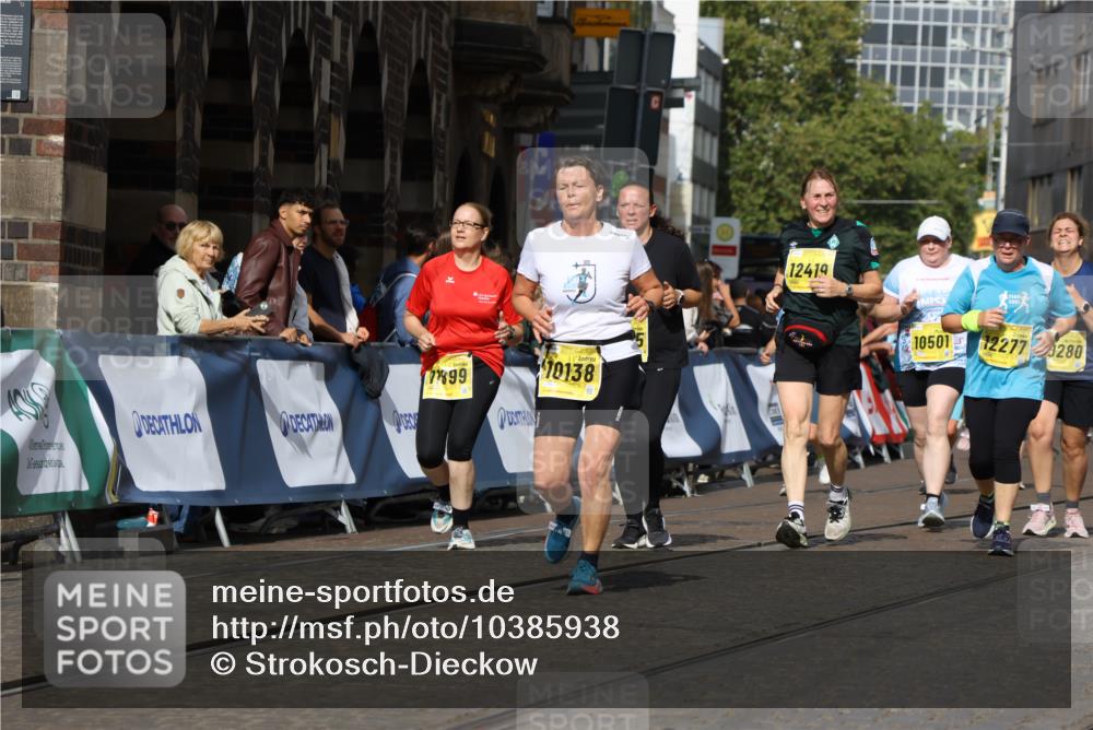 13.09.2026 - 21. swb-Marathon Bremen Strokosch-Dieckow http://msf.ph/oto/10385938 13.09.2026 11:07:37 Ziel 10205, 10360, 10488, 10695, 10748, 11100, 11123, 11246, 11393, 11417, 11439, 11600, 11684, 11696, 11759, 11767, 11822, 11823, 11865, 11917, 12020, 12173, 12210, 12255, 12266, 12536, 10595, 10661, 10674, 10830, 10871, 10935, 10937, 11037, 11515, 11643, 12024, 12097, 12194, 12307, 12509, 12511, 12512 meine-sportfotos.de