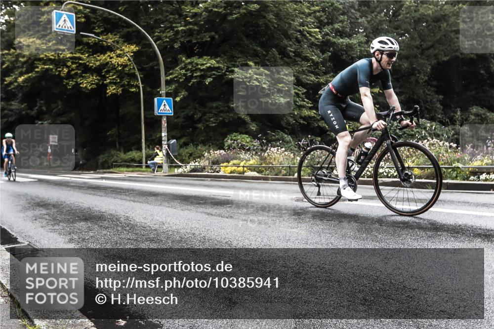 13.09.2026 - Stadtparktriathlon H.Heesch http://msf.ph/oto/10385941 13.09.2026 13:22:06 Radfahren 1225, 1360, 1372, 1376, 1424, 1435, 1484 meine-sportfotos.de