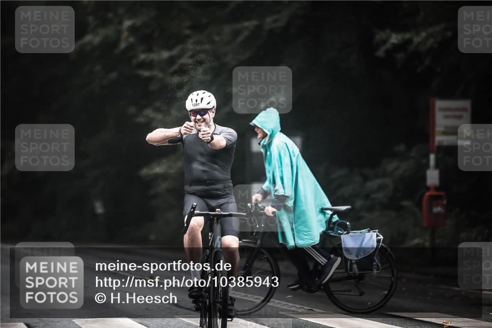 13.09.2026 - Stadtparktriathlon H.Heesch http://msf.ph/oto/10385943 13.09.2026 12:39:54 Radfahren 1069, 1151, 1297 meine-sportfotos.de