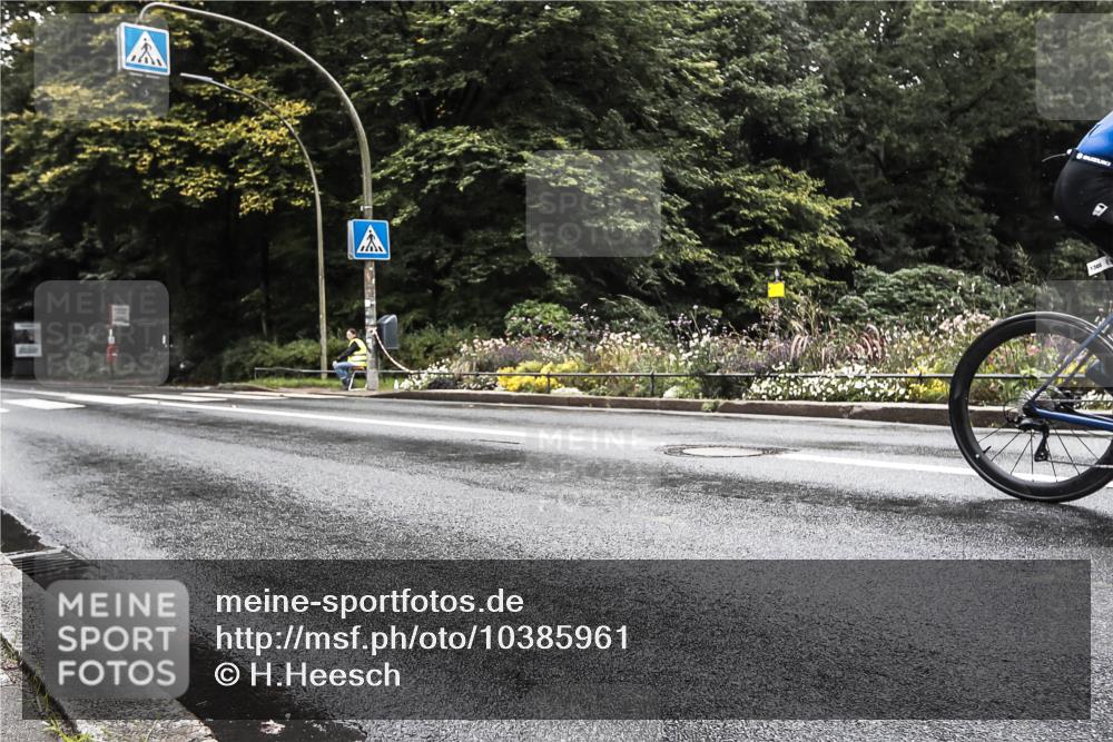 13.09.2026 - Stadtparktriathlon H.Heesch http://msf.ph/oto/10385961 13.09.2026 13:22:39 Radfahren 1366 meine-sportfotos.de