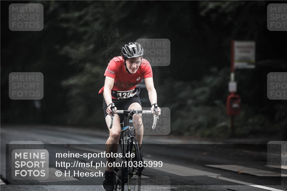13.09.2026 - Stadtparktriathlon H.Heesch http://msf.ph/oto/10385999 13.09.2026 12:40:03 Radfahren 1069, 1217 meine-sportfotos.de