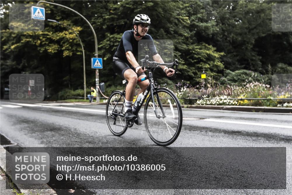 13.09.2026 - Stadtparktriathlon H.Heesch http://msf.ph/oto/10386005 13.09.2026 13:23:26 Radfahren 1379, 1381, 1459, 1476 meine-sportfotos.de