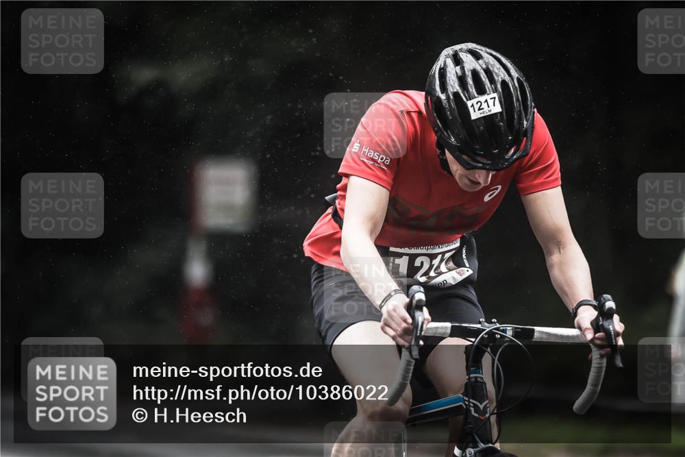 13.09.2026 - Stadtparktriathlon H.Heesch http://msf.ph/oto/10386022 13.09.2026 12:40:04 Radfahren 1069, 1217 meine-sportfotos.de