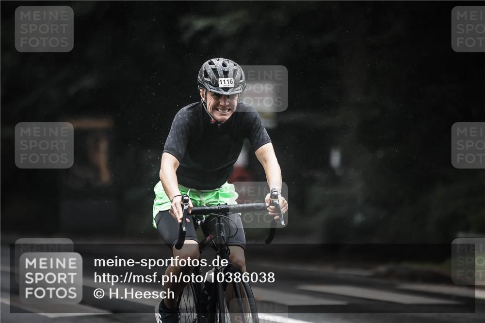 13.09.2026 - Stadtparktriathlon H.Heesch http://msf.ph/oto/10386038 13.09.2026 12:40:12 Radfahren 1080, 1116 meine-sportfotos.de