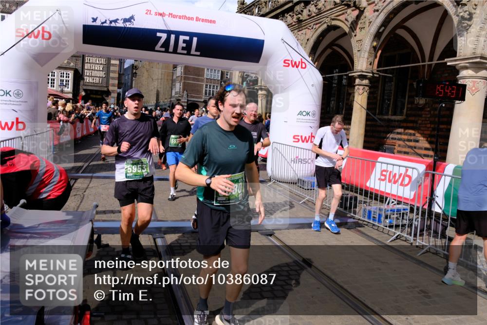 13.09.2026 - 21. swb-Marathon Bremen Tim E. http://msf.ph/oto/10386087 13.09.2026 13:24:53 Ziel 282, 789, 790, 1516, 1582, 2280, 3375, 3524, 3994, 4277, 5328, 5572, 5668, 5669, 5953, 6080, 6626, 7568, 8310, 8636, 8784, 8881, 9264, 9541, 9573, 9676, 10069, 10071, 10097 meine-sportfotos.de