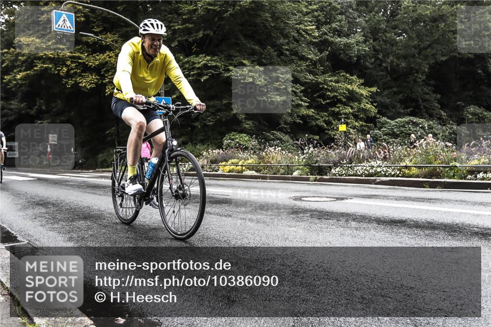 13.09.2026 - Stadtparktriathlon H.Heesch http://msf.ph/oto/10386090 13.09.2026 13:24:27 Radfahren 1410, 1454, 1480, 1494 meine-sportfotos.de