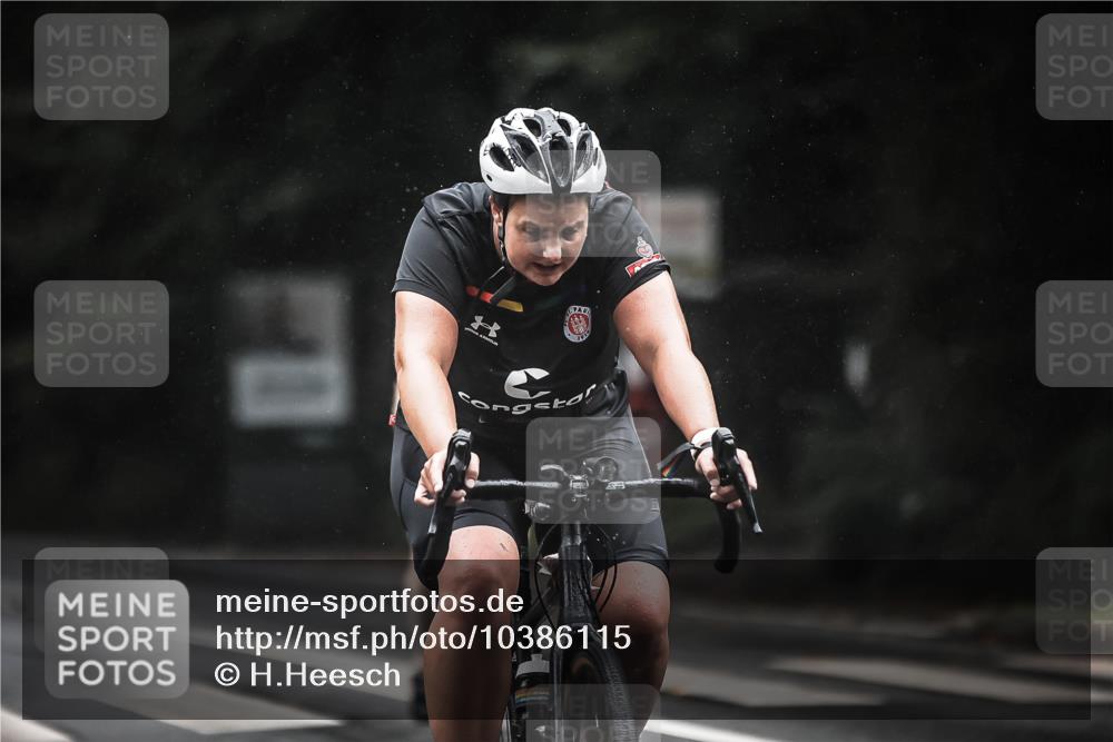 13.09.2026 - Stadtparktriathlon H.Heesch http://msf.ph/oto/10386115 13.09.2026 12:40:21 Radfahren 1080, 1135, 1186, 1198, 1260, 1265, 1271, 1275, 1291 meine-sportfotos.de