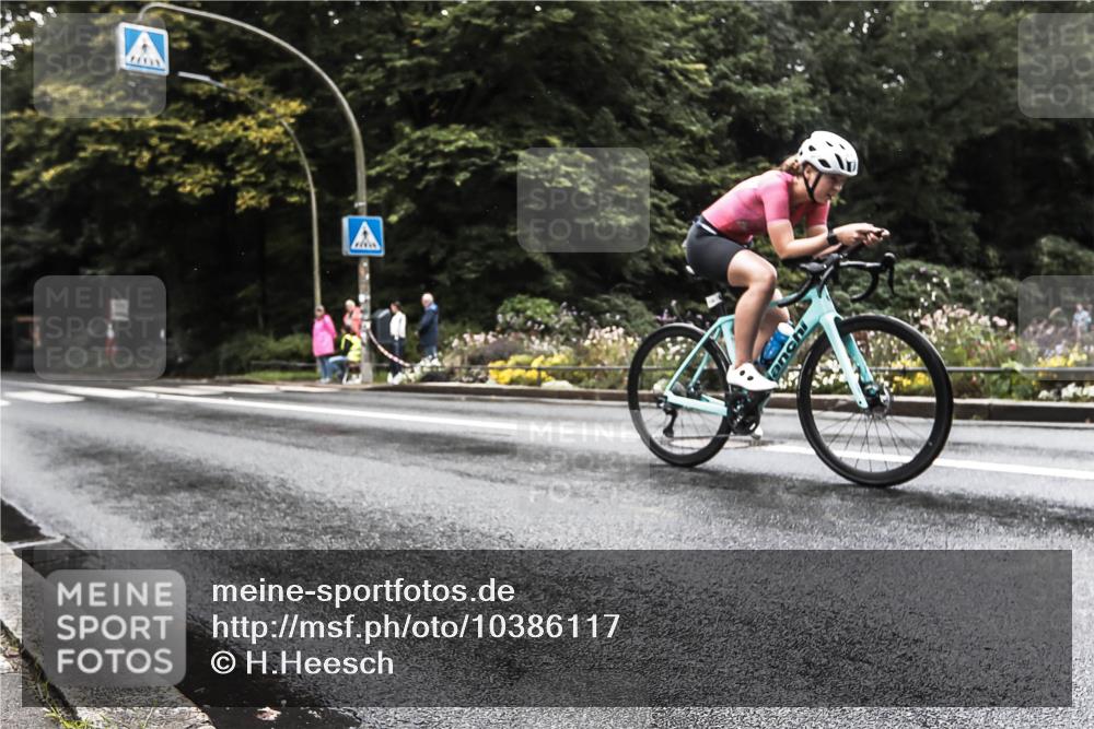 13.09.2026 - Stadtparktriathlon H.Heesch http://msf.ph/oto/10386117 13.09.2026 13:24:43 Radfahren 1389, 1431, 1502 meine-sportfotos.de
