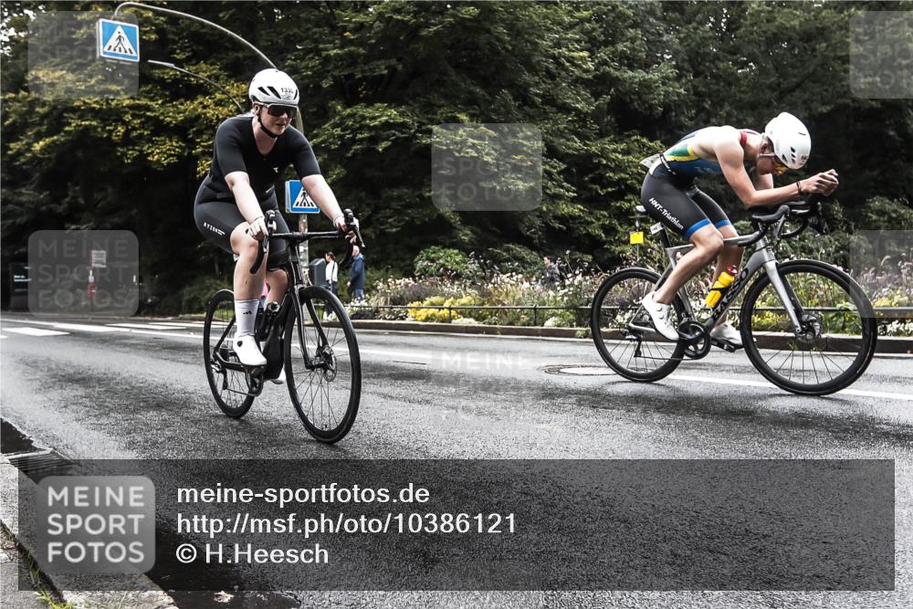 13.09.2026 - Stadtparktriathlon H.Heesch http://msf.ph/oto/10386121 13.09.2026 13:24:50 Radfahren 1330, 1443, 1462 meine-sportfotos.de