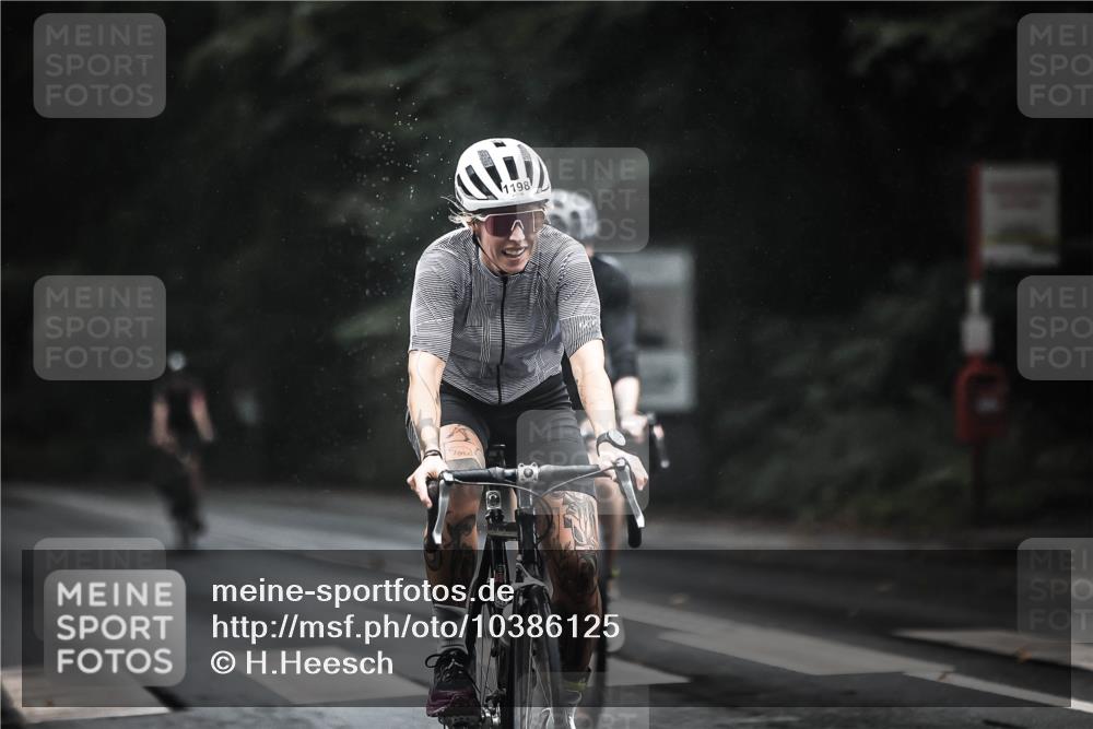 13.09.2026 - Stadtparktriathlon H.Heesch http://msf.ph/oto/10386125 13.09.2026 12:40:22 Radfahren 1080, 1135, 1186, 1198, 1260, 1265, 1271, 1275, 1291 meine-sportfotos.de