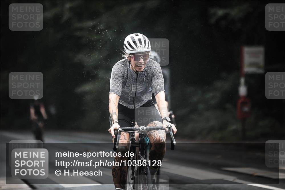 13.09.2026 - Stadtparktriathlon H.Heesch http://msf.ph/oto/10386128 13.09.2026 12:40:22 Radfahren 1080, 1135, 1186, 1198, 1260, 1265, 1271, 1275, 1291 meine-sportfotos.de