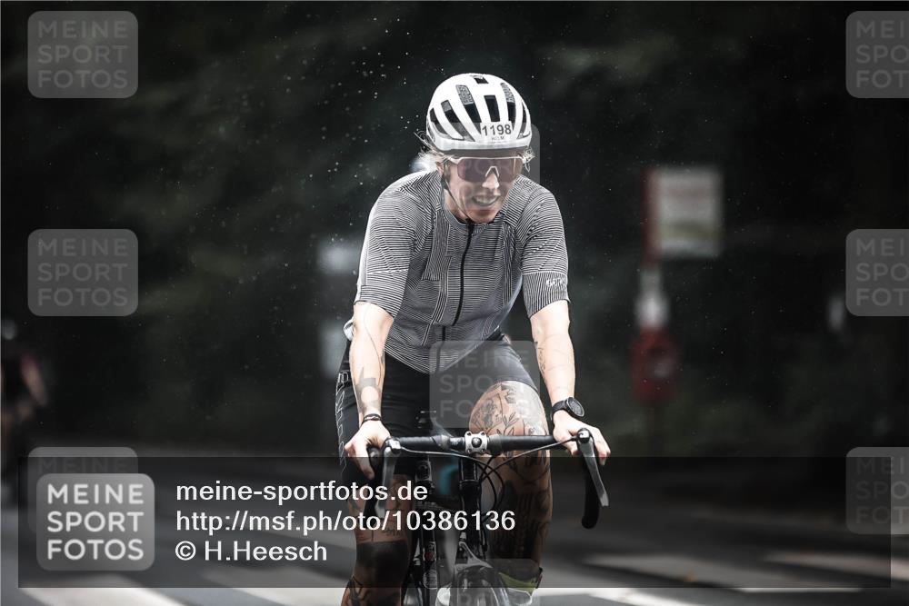 13.09.2026 - Stadtparktriathlon H.Heesch http://msf.ph/oto/10386136 13.09.2026 12:40:23 Radfahren 1080, 1135, 1186, 1198, 1260, 1265, 1271, 1275, 1291 meine-sportfotos.de