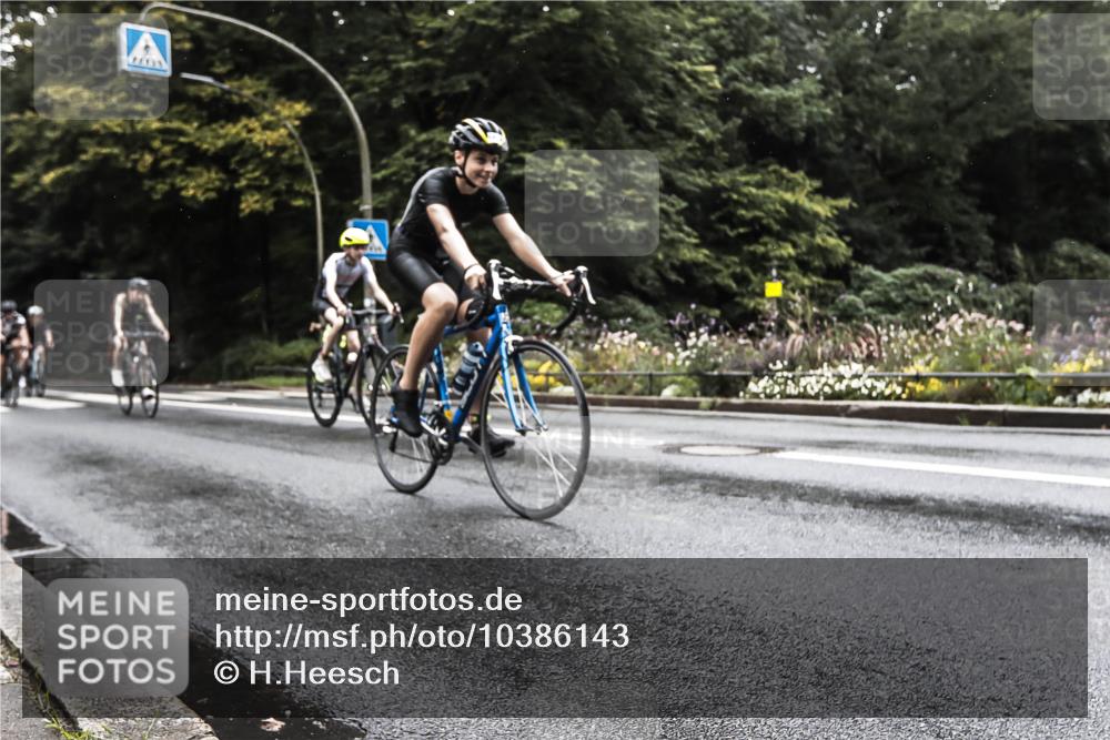 13.09.2026 - Stadtparktriathlon H.Heesch http://msf.ph/oto/10386143 13.09.2026 13:25:20 Radfahren 1211, 1336, 1362, 1368, 1375, 1383, 1491, 1492, 1527 meine-sportfotos.de