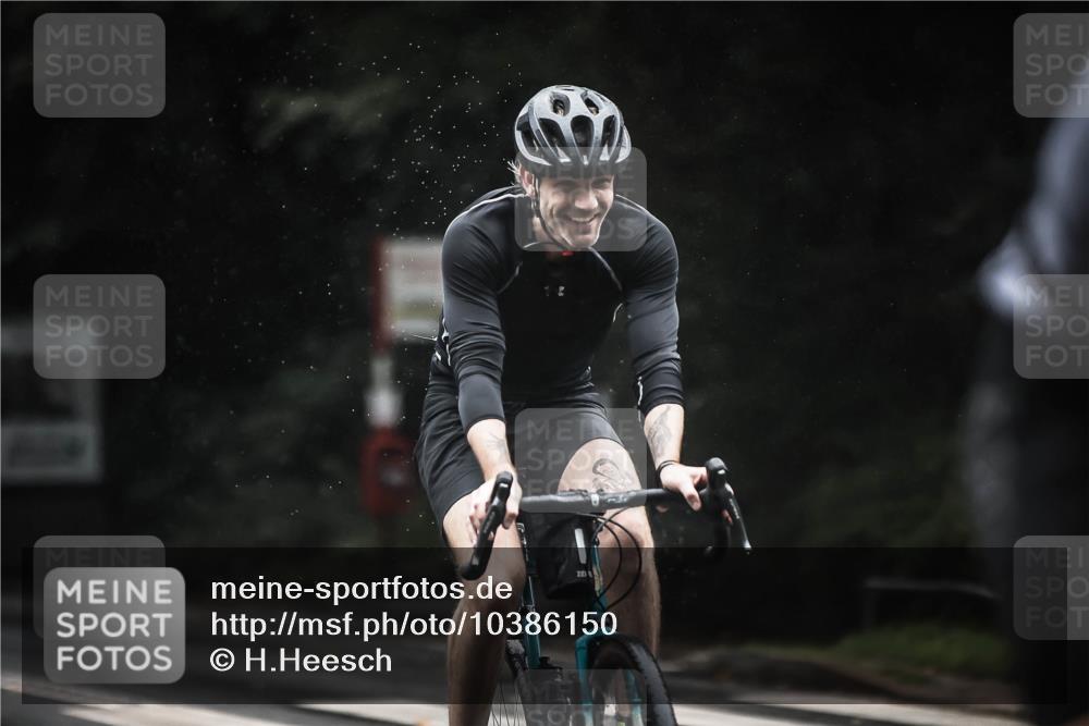 13.09.2026 - Stadtparktriathlon H.Heesch http://msf.ph/oto/10386150 13.09.2026 12:40:23 Radfahren 1080, 1135, 1186, 1198, 1260, 1265, 1271, 1275, 1291 meine-sportfotos.de