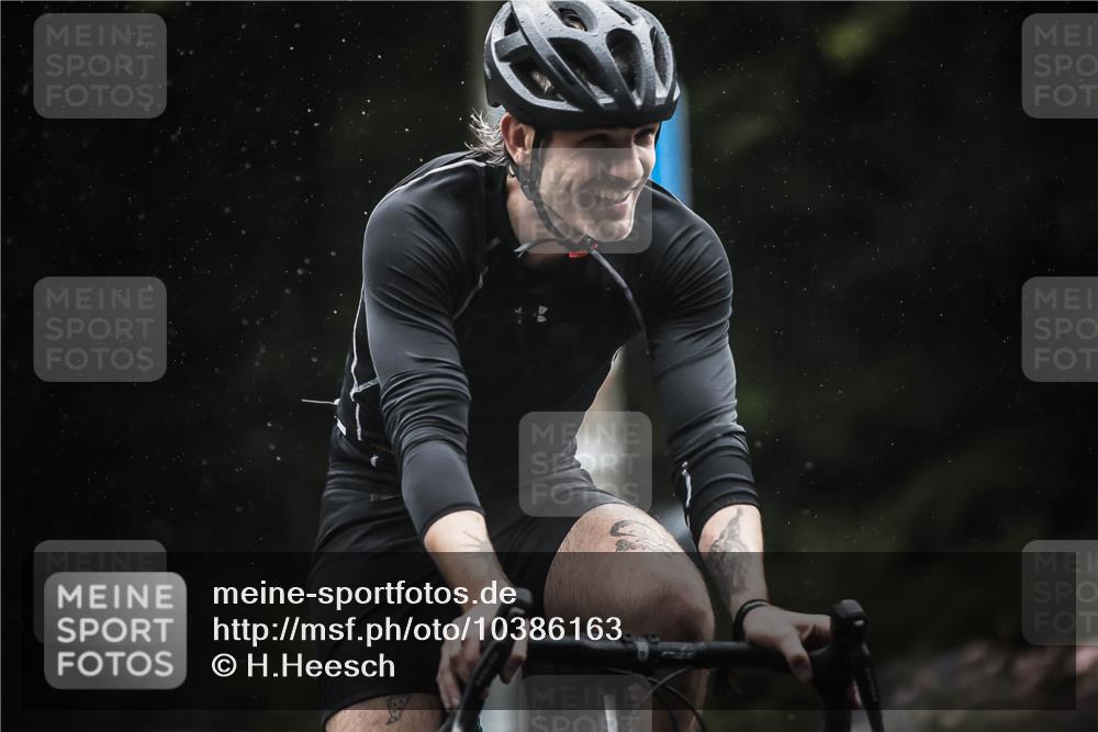 13.09.2026 - Stadtparktriathlon H.Heesch http://msf.ph/oto/10386163 13.09.2026 12:40:24 Radfahren 1135, 1186, 1198, 1260, 1265, 1271, 1275, 1291 meine-sportfotos.de