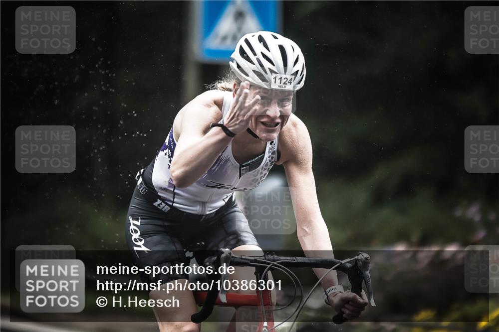 13.09.2026 - Stadtparktriathlon H.Heesch http://msf.ph/oto/10386301 13.09.2026 12:40:54 Radfahren 954, 1124, 1166, 1216 meine-sportfotos.de